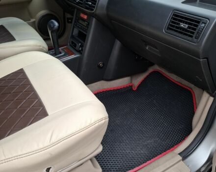 Серый Ниссан ИксТрейл, объемом двигателя 2.5 л и пробегом 286 тыс. км за 5800 $, фото 9 на Automoto.ua