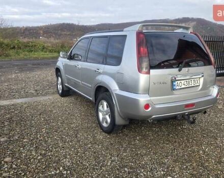 Серый Ниссан ИксТрейл, объемом двигателя 2.18 л и пробегом 337 тыс. км за 5950 $, фото 5 на Automoto.ua