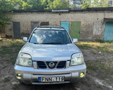 Сірий Ніссан ІксТрейл, об'ємом двигуна 2.2 л та пробігом 200 тис. км за 3200 $, фото 7 на Automoto.ua