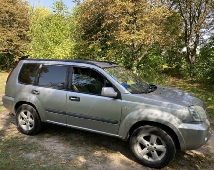Сірий Ніссан ІксТрейл, об'ємом двигуна 2.2 л та пробігом 250 тис. км за 2800 $, фото 6 на Automoto.ua