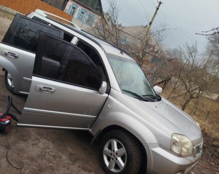 Сірий Ніссан ІксТрейл, об'ємом двигуна 0 л та пробігом 3 тис. км за 3500 $, фото 4 на Automoto.ua