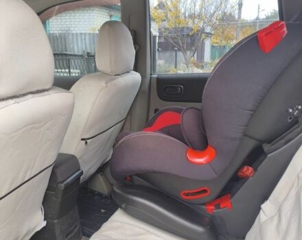 Серый Ниссан ИксТрейл, объемом двигателя 2 л и пробегом 297 тыс. км за 4500 $, фото 4 на Automoto.ua