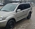 Сірий Ніссан ІксТрейл, об'ємом двигуна 2.2 л та пробігом 327 тис. км за 3071 $, фото 6 на Automoto.ua