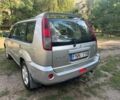 Сірий Ніссан ІксТрейл, об'ємом двигуна 2.2 л та пробігом 200 тис. км за 3200 $, фото 5 на Automoto.ua