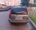 Серый Ниссан ИксТрейл, объемом двигателя 2.2 л и пробегом 345 тыс. км за 6800 $, фото 8 на Automoto.ua