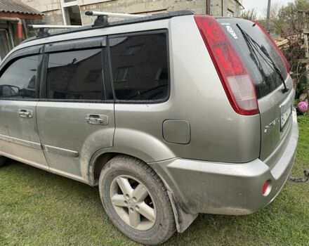 Серый Ниссан ИксТрейл, объемом двигателя 2.5 л и пробегом 299 тыс. км за 4600 $, фото 14 на Automoto.ua