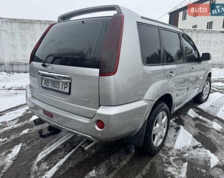 Сірий Ніссан ІксТрейл, об'ємом двигуна 2.18 л та пробігом 247 тис. км за 6800 $, фото 4 на Automoto.ua