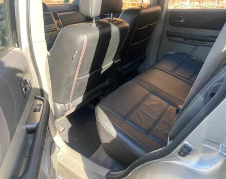 Сірий Ніссан ІксТрейл, об'ємом двигуна 2.2 л та пробігом 220 тис. км за 4100 $, фото 11 на Automoto.ua