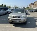 Сірий Ніссан ІксТрейл, об'ємом двигуна 2.5 л та пробігом 300 тис. км за 5500 $, фото 7 на Automoto.ua