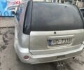 Сірий Ніссан ІксТрейл, об'ємом двигуна 2.2 л та пробігом 477 тис. км за 2300 $, фото 2 на Automoto.ua