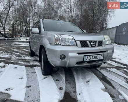 Сірий Ніссан ІксТрейл, об'ємом двигуна 2.18 л та пробігом 247 тис. км за 6800 $, фото 1 на Automoto.ua