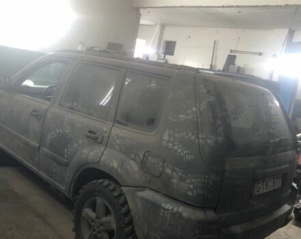 Серый Ниссан ИксТрейл, объемом двигателя 2.2 л и пробегом 220 тыс. км за 2800 $, фото 3 на Automoto.ua