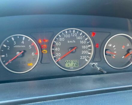 Сірий Ніссан ІксТрейл, об'ємом двигуна 2.2 л та пробігом 220 тис. км за 4100 $, фото 14 на Automoto.ua