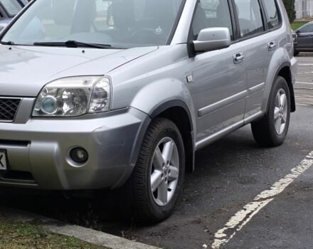 Серый Ниссан ИксТрейл, объемом двигателя 2.2 л и пробегом 260 тыс. км за 4199 $, фото 5 на Automoto.ua