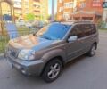 Сірий Ніссан ІксТрейл, об'ємом двигуна 2.2 л та пробігом 345 тис. км за 6800 $, фото 1 на Automoto.ua
