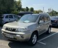 Сірий Ніссан ІксТрейл, об'ємом двигуна 2.5 л та пробігом 300 тис. км за 5500 $, фото 6 на Automoto.ua