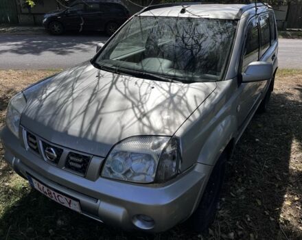 Сірий Ніссан ІксТрейл, об'ємом двигуна 2.2 л та пробігом 3 тис. км за 2663 $, фото 4 на Automoto.ua