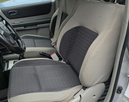 Серый Ниссан ИксТрейл, объемом двигателя 2.2 л и пробегом 260 тыс. км за 4199 $, фото 13 на Automoto.ua