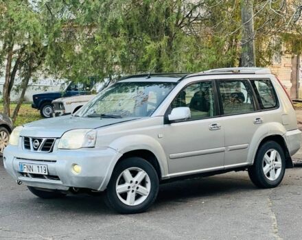 Серый Ниссан ИксТрейл, объемом двигателя 2.2 л и пробегом 100 тыс. км за 3450 $, фото 3 на Automoto.ua