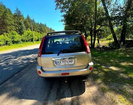 Серый Ниссан ИксТрейл, объемом двигателя 2.2 л и пробегом 170 тыс. км за 6200 $, фото 2 на Automoto.ua