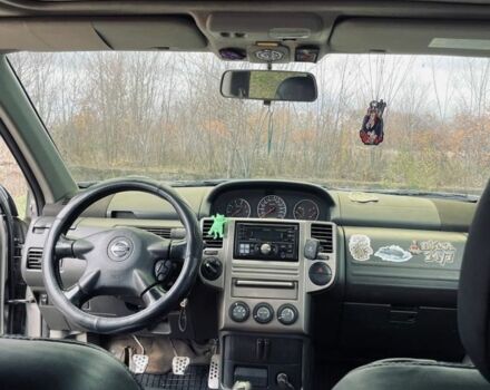 Серый Ниссан ИксТрейл, объемом двигателя 2.2 л и пробегом 298 тыс. км за 3300 $, фото 9 на Automoto.ua