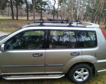 Серый Ниссан ИксТрейл, объемом двигателя 0 л и пробегом 245 тыс. км за 2900 $, фото 4 на Automoto.ua