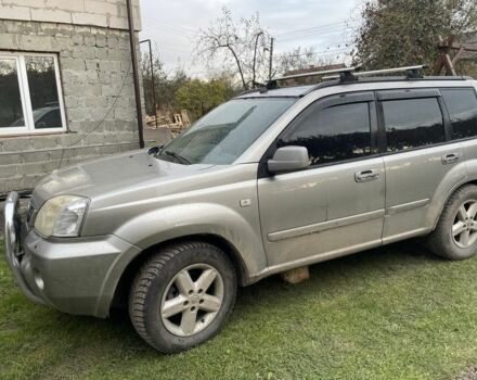 Серый Ниссан ИксТрейл, объемом двигателя 2.5 л и пробегом 299 тыс. км за 4600 $, фото 15 на Automoto.ua