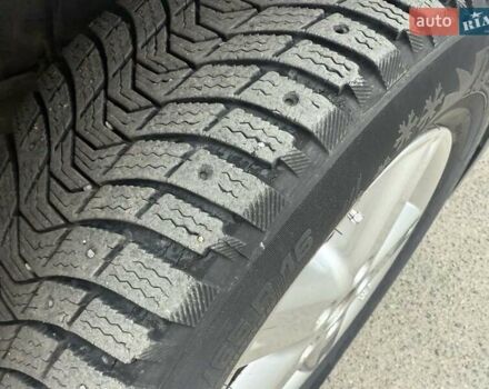 Серый Ниссан ИксТрейл, объемом двигателя 2.5 л и пробегом 265 тыс. км за 6000 $, фото 27 на Automoto.ua