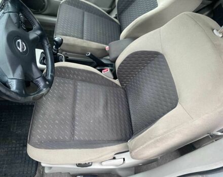 Серый Ниссан ИксТрейл, объемом двигателя 2.2 л и пробегом 272 тыс. км за 4500 $, фото 18 на Automoto.ua