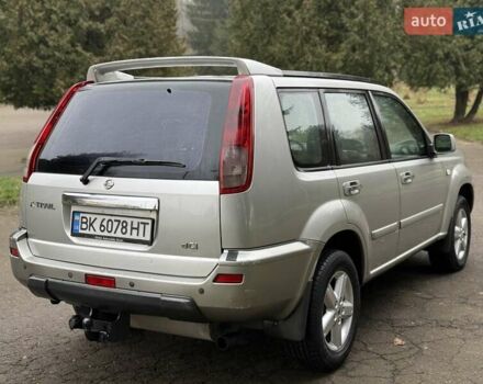 Серый Ниссан ИксТрейл, объемом двигателя 2.18 л и пробегом 280 тыс. км за 5850 $, фото 21 на Automoto.ua