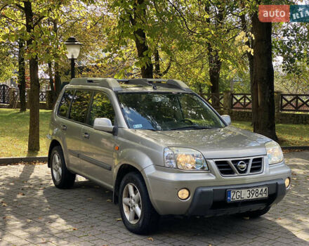 Сірий Ніссан ІксТрейл, об'ємом двигуна 2.2 л та пробігом 300 тис. км за 3350 $, фото 11 на Automoto.ua