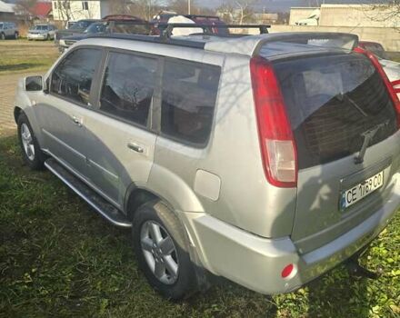 Серый Ниссан ИксТрейл, объемом двигателя 2.5 л и пробегом 240 тыс. км за 4750 $, фото 2 на Automoto.ua