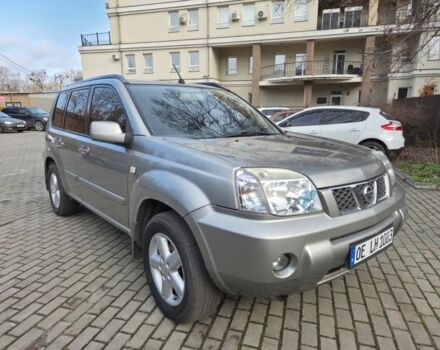 Серый Ниссан ИксТрейл, объемом двигателя 2.2 л и пробегом 280 тыс. км за 4164 $, фото 1 на Automoto.ua