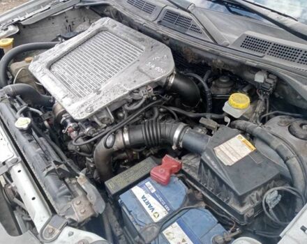 Серый Ниссан ИксТрейл, объемом двигателя 2.2 л и пробегом 330 тыс. км за 4500 $, фото 6 на Automoto.ua