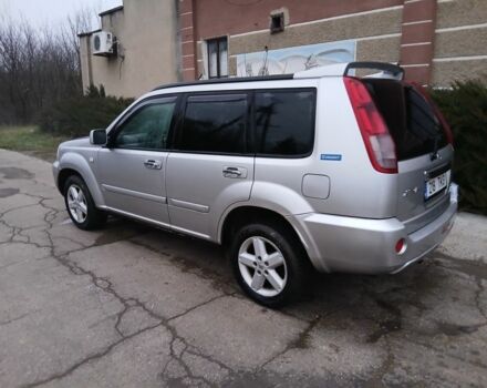 Сірий Ніссан ІксТрейл, об'ємом двигуна 0 л та пробігом 200 тис. км за 2300 $, фото 6 на Automoto.ua