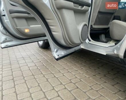 Серый Ниссан ИксТрейл, объемом двигателя 2.2 л и пробегом 272 тыс. км за 4500 $, фото 14 на Automoto.ua