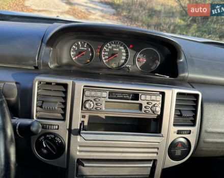 Серый Ниссан ИксТрейл, объемом двигателя 2.18 л и пробегом 320 тыс. км за 4900 $, фото 9 на Automoto.ua