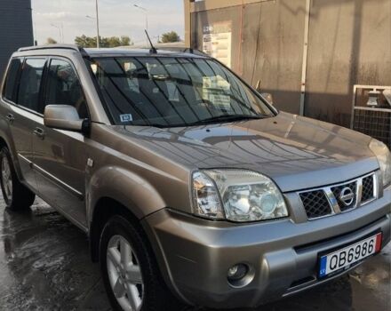 Сірий Ніссан ІксТрейл, об'ємом двигуна 2.2 л та пробігом 236 тис. км за 3700 $, фото 1 на Automoto.ua