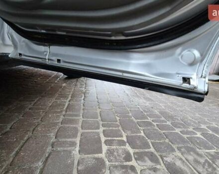 Серый Ниссан ИксТрейл, объемом двигателя 2.2 л и пробегом 490 тыс. км за 6000 $, фото 7 на Automoto.ua