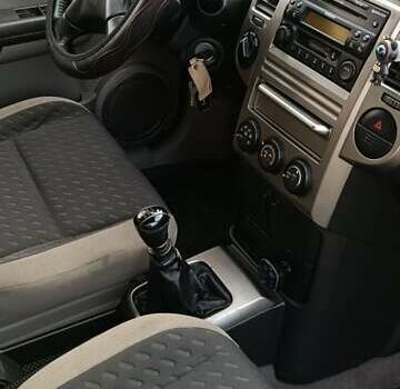 Серый Ниссан ИксТрейл, объемом двигателя 2.2 л и пробегом 350 тыс. км за 3400 $, фото 30 на Automoto.ua