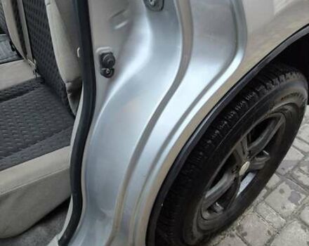Серый Ниссан ИксТрейл, объемом двигателя 2.2 л и пробегом 490 тыс. км за 6000 $, фото 9 на Automoto.ua