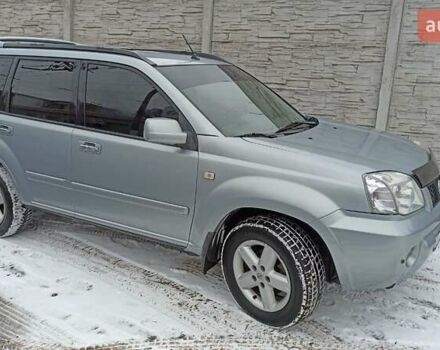 Сірий Ніссан ІксТрейл, об'ємом двигуна 2 л та пробігом 290 тис. км за 6000 $, фото 1 на Automoto.ua