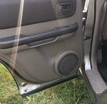 Серый Ниссан ИксТрейл, объемом двигателя 2.2 л и пробегом 350 тыс. км за 3400 $, фото 17 на Automoto.ua