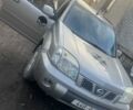 Сірий Ніссан ІксТрейл, об'ємом двигуна 2 л та пробігом 3 тис. км за 3500 $, фото 1 на Automoto.ua