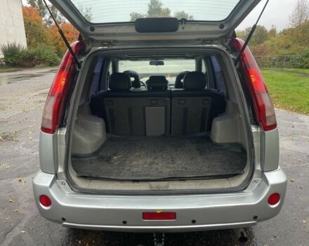 Серый Ниссан ИксТрейл, объемом двигателя 2.2 л и пробегом 287 тыс. км за 4750 $, фото 19 на Automoto.ua