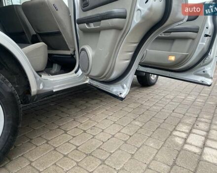 Серый Ниссан ИксТрейл, объемом двигателя 2.2 л и пробегом 272 тыс. км за 4500 $, фото 15 на Automoto.ua