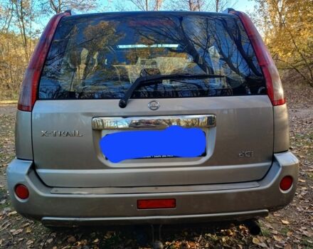 Сірий Ніссан ІксТрейл, об'ємом двигуна 2.2 л та пробігом 313 тис. км за 4500 $, фото 15 на Automoto.ua