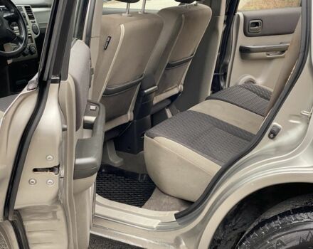 Серый Ниссан ИксТрейл, объемом двигателя 2.2 л и пробегом 290 тыс. км за 3750 $, фото 14 на Automoto.ua