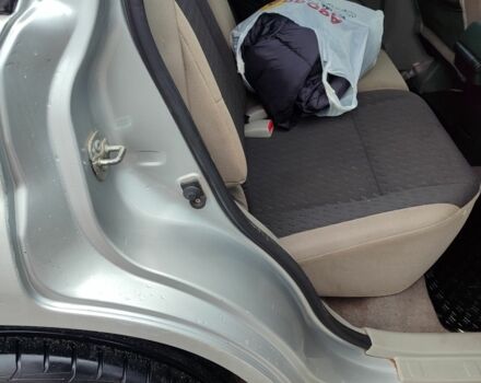 Серый Ниссан ИксТрейл, объемом двигателя 0 л и пробегом 353 тыс. км за 3850 $, фото 10 на Automoto.ua