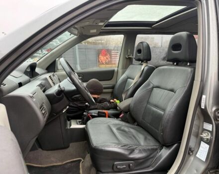 Серый Ниссан ИксТрейл, объемом двигателя 2.2 л и пробегом 240 тыс. км за 5223 $, фото 7 на Automoto.ua